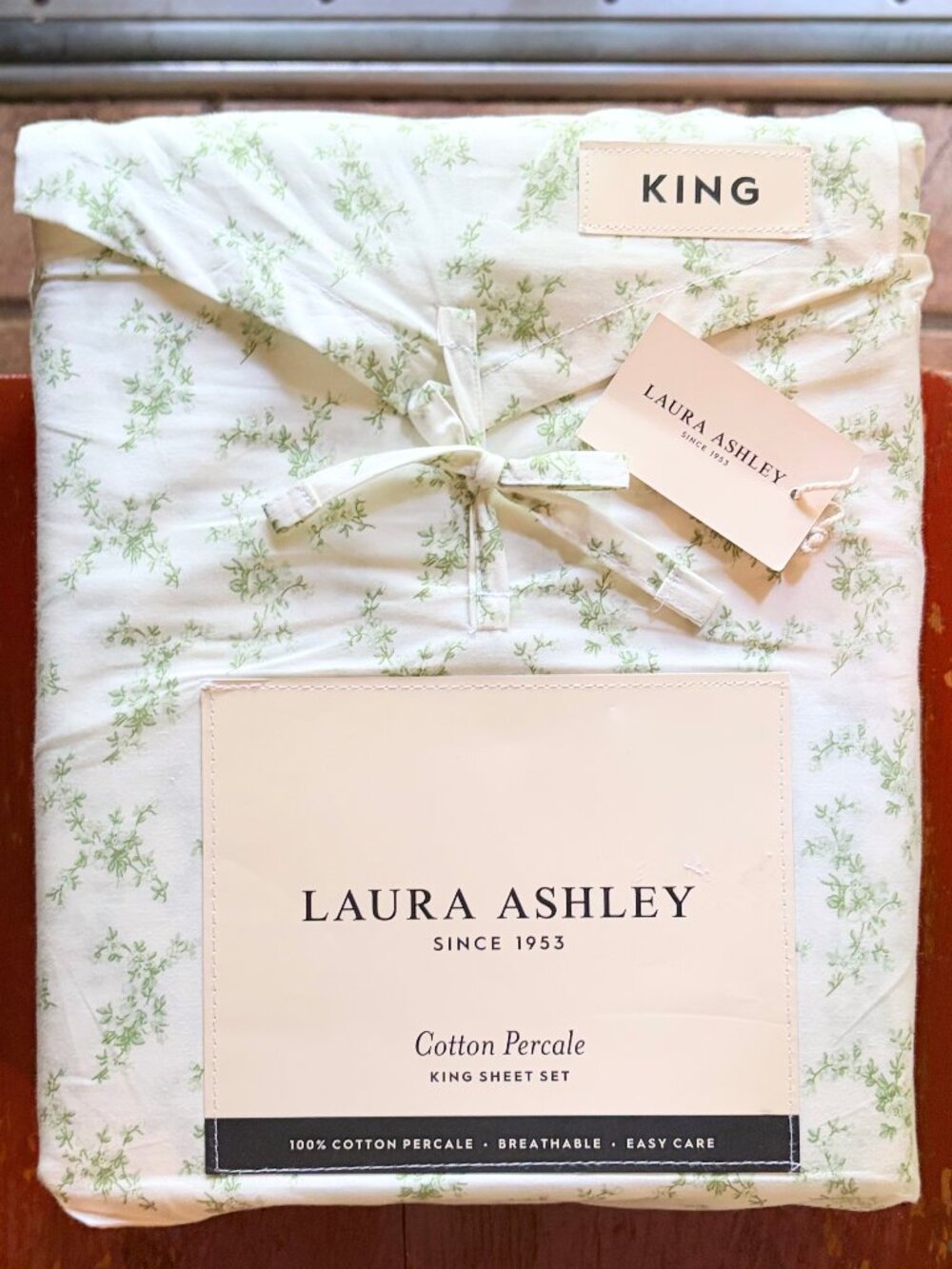 Laura Ashley King Size Cotton Percale Sheet Set Pretty Toss Green Floral